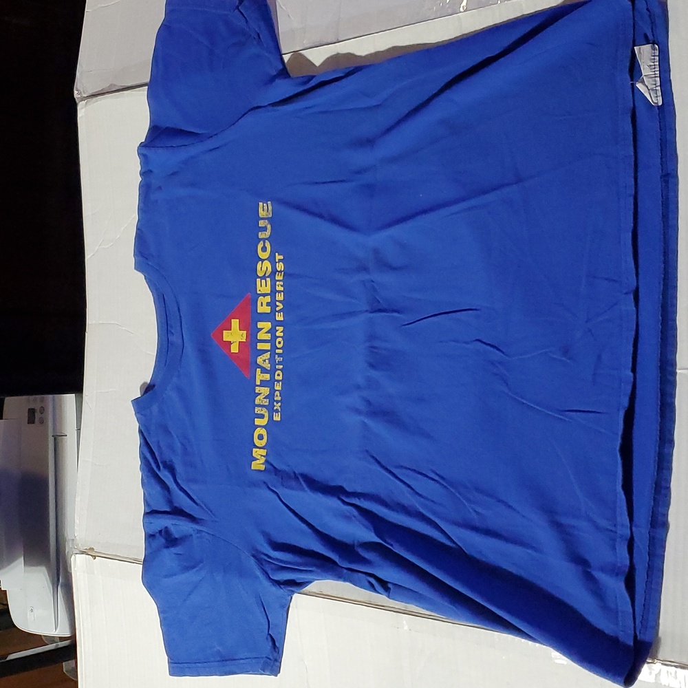 Disney Expedition Everest Mountain Rescue T-shirr size XXL